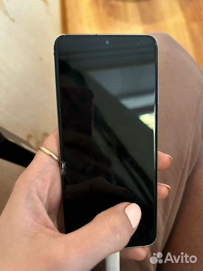 Samsung Galaxy S20, 8/128 ГБ