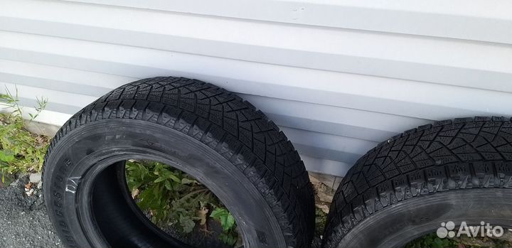 Bridgestone Blizzak DM-Z3 235/65 R17