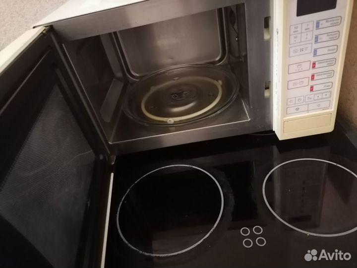 Микроволновая печь Panasonic