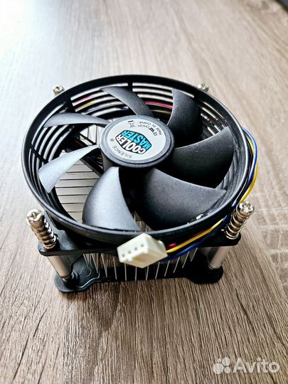 Процессор Intel Pentium G4600 + кулер к нему