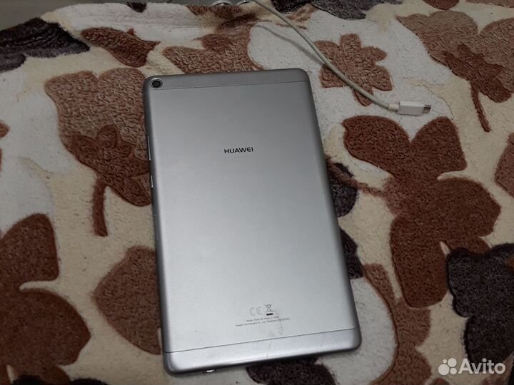 Планшет samsung с чехлом