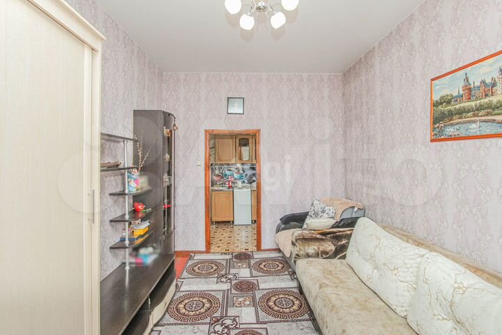 Комната 38 м² в 2-к., 2/3 эт.