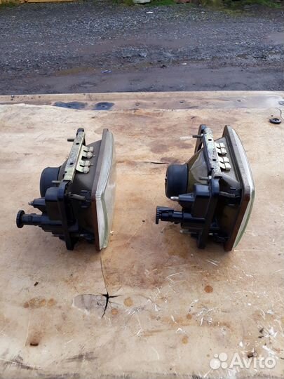 Фара на газ 3102