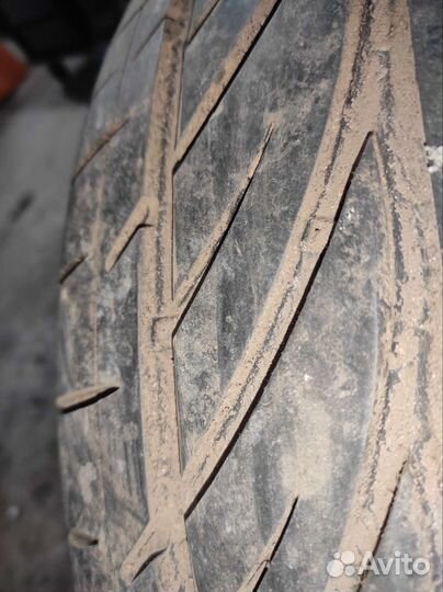 Hankook Ventus V12 Evo K110 275/40 R19