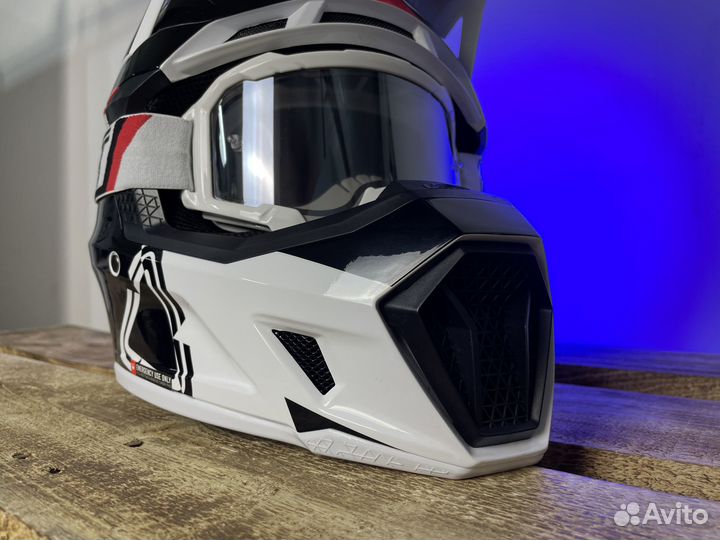 Мотошлем Leatt Moto 7.5 Black/White