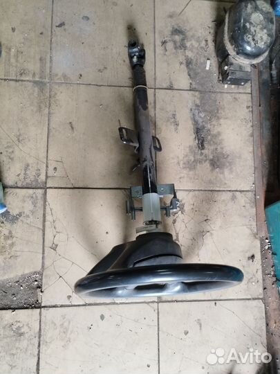 Рулевой вал