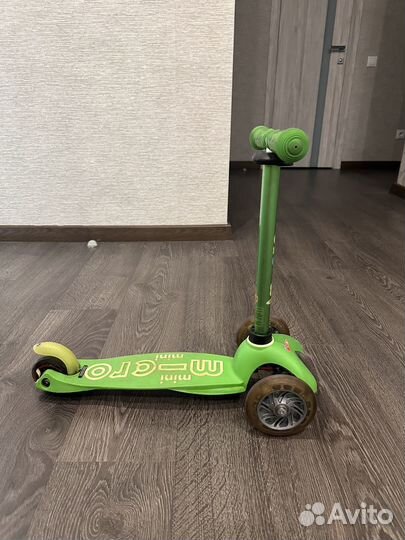 Самокат Mini Micro LED зеленый