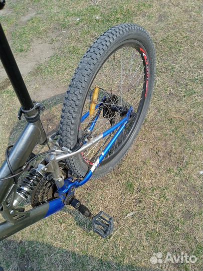 Велосипед на 26 колёсах