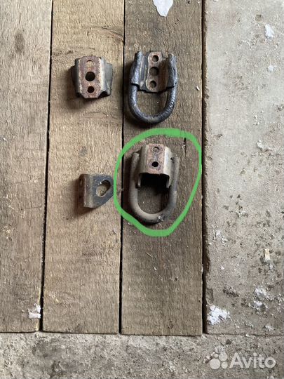 Буксировочная петля toyota lexus