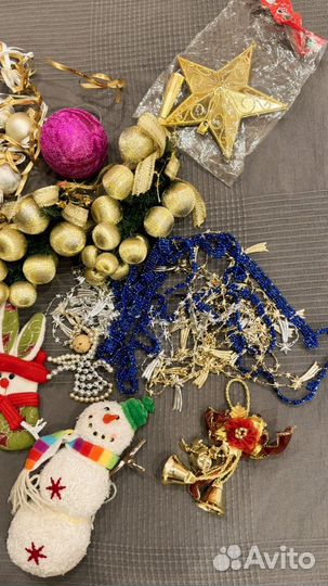 Набор новогодних украшений. Елочные игрушки