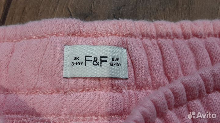 Теплые спортивные штаны на девочку 158