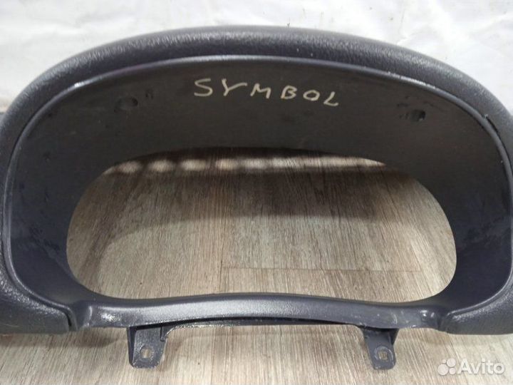 Торпедо Renault Symbol 1 2005