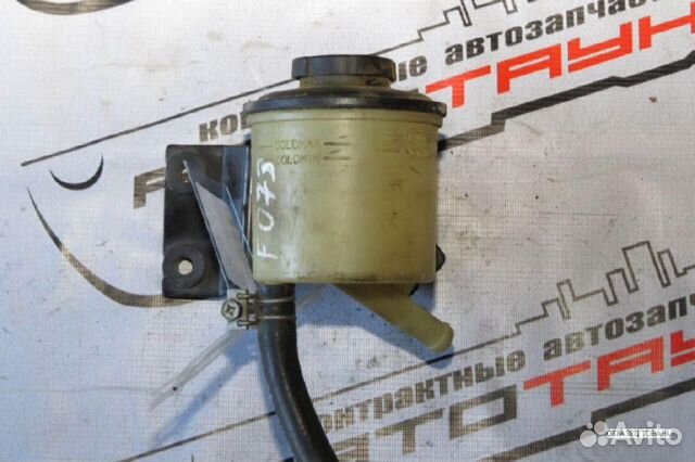 Бачок гур nissan. primera pulsar R'nessa sunny. TU