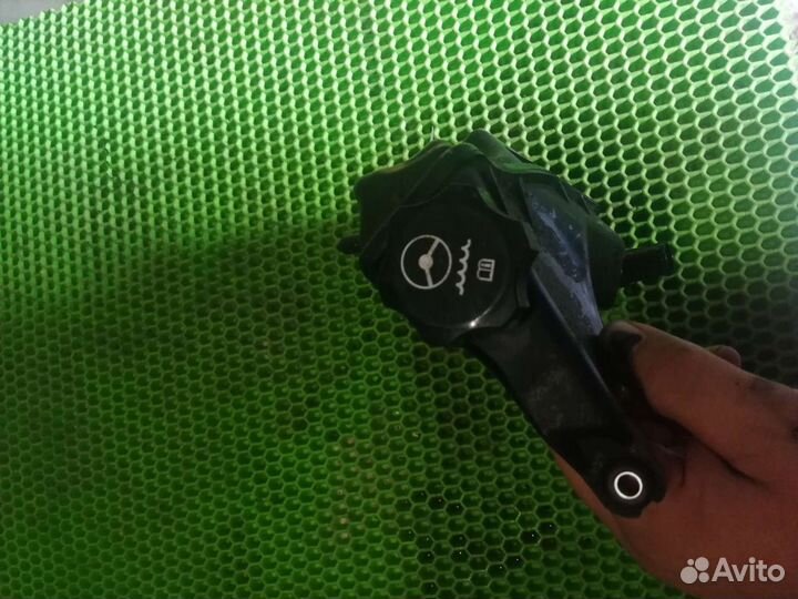 Бычок гур opel astra j