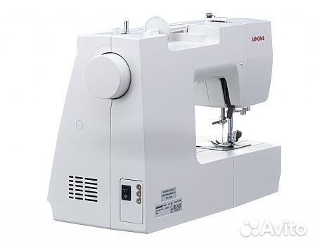 Швейная машина Janome Clio 325