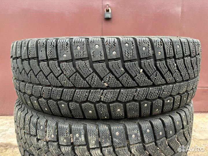 Viatti Brina Nordico V-522 195/65 R15 92T