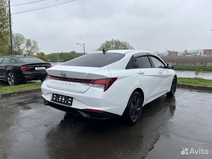 Hyundai Elantra 1.6 AT, 2021, 58 650 км