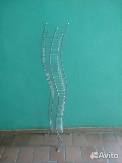 Подставка для дисков