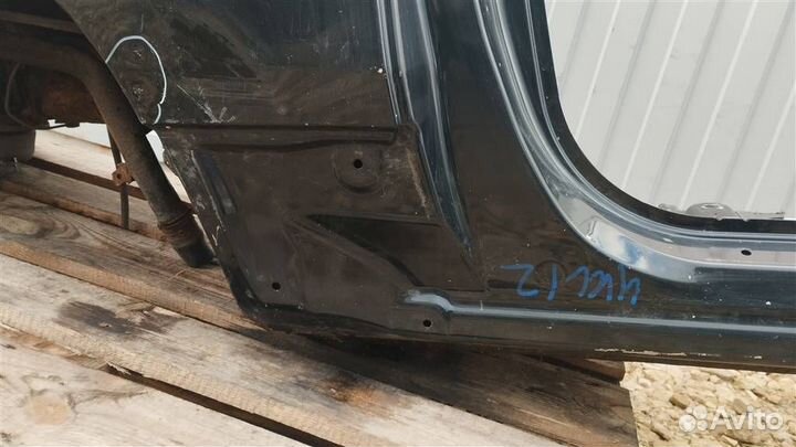 Крыло заднее правое Suzuki Grand Vitara 2011