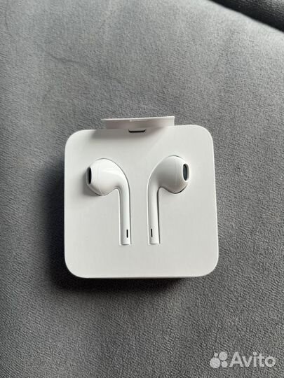 Наушники apple с разъемом Lightening оригинал