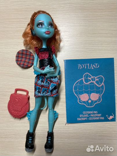 Кукла Монстер Хай Лорна Макнесси