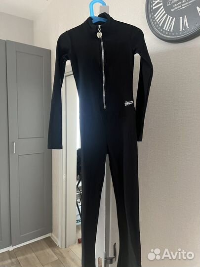 Комбинезон для фигурного катания