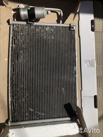 Радиатор автомобильный бу luzar