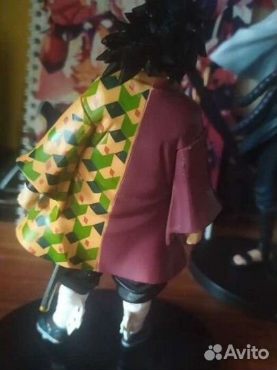 Аниме фигурка Гию Томиока