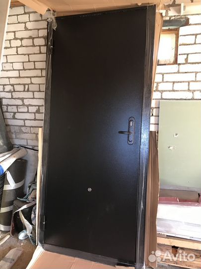 Дверь входная металлическая уличная