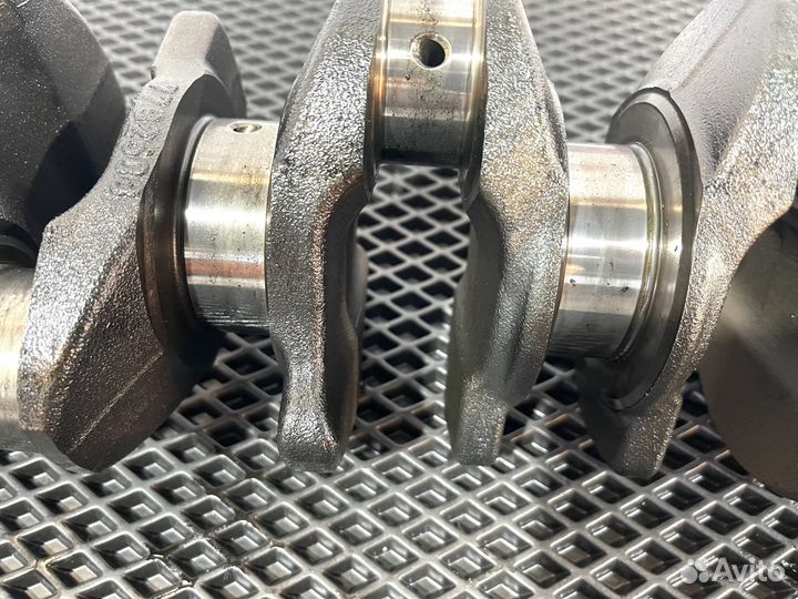 Коленвал BMW M57 306 D3