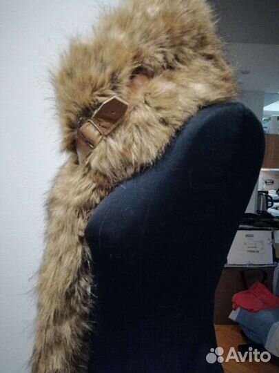 Меховой воротник новый