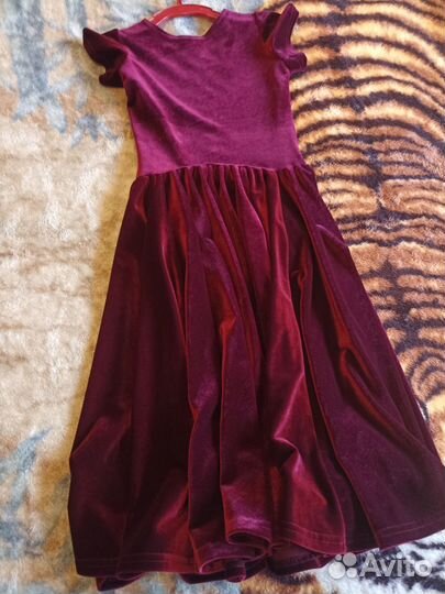 Платье для бальных танцев