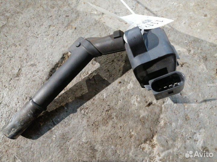 Катушка зажигания Mercedes Benz A180 W176 270910