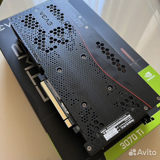 Видеокарта evga RTX 3070 Ti FTW3 ultra (LHR)