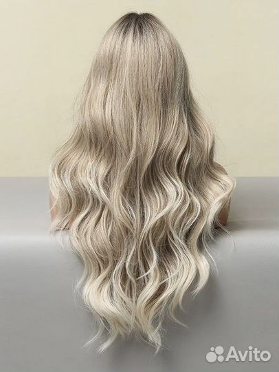 Парик женский