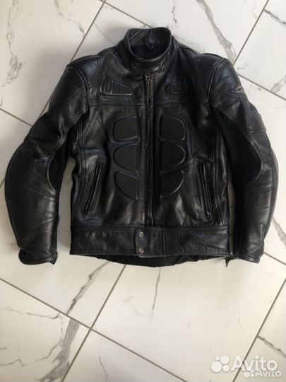 Мотокуртка кожаная