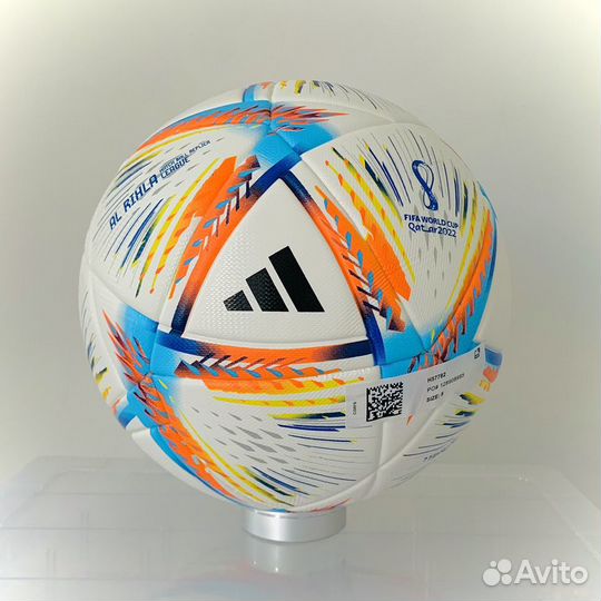 Футбольный мяч