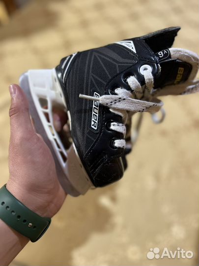 Хоккейные коньки детские bauer