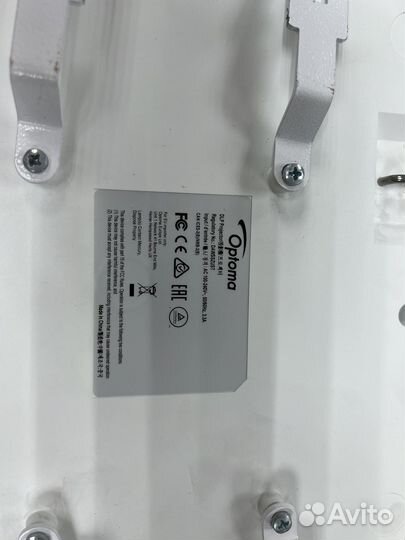 Проектор optoma W330UST