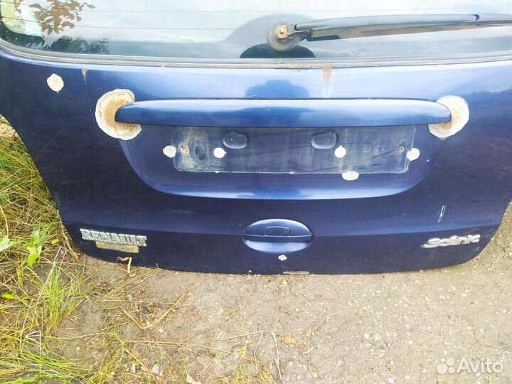 Крышка багажника на renault scenic