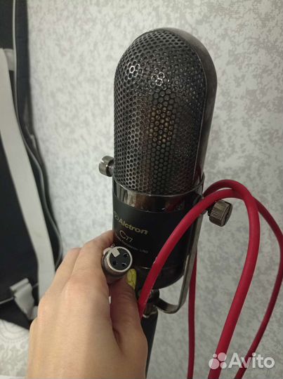 Микрофон Alctron C77, черный