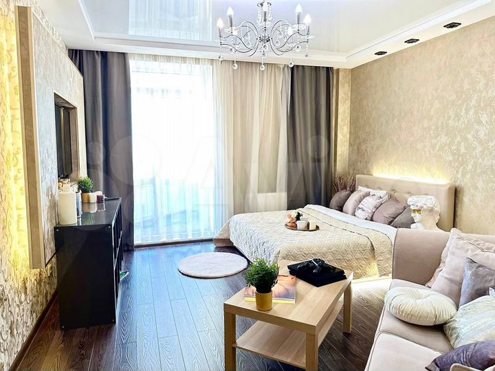 1-к. квартира, 53 м², 25/25 эт.