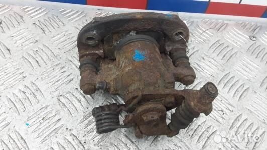 Суппорт тормозной задний левый mitsubishi carisma