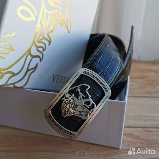 Чёрный мужской ремень Versace 105,110 см