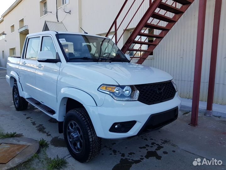 УАЗ Pickup 2.7 МТ, 2023