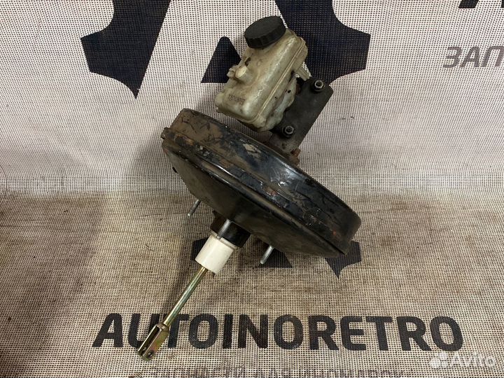 Тормозной вакуумник Mercedes W638 Vito A0004307708