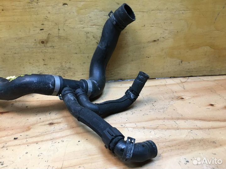 Патрубок volkswagen jetta