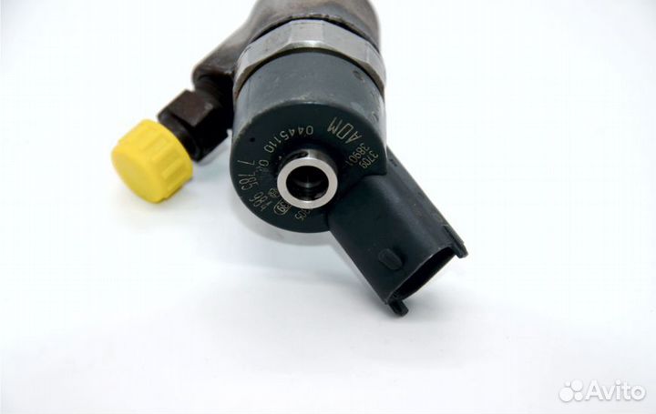 Форсунка топливная Bosch 0445110101 восстановленна