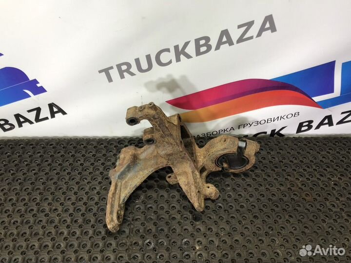 Кронштейн переднего стабилизатора левый