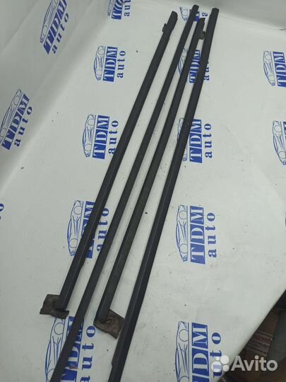 Молдинг стекла двери (бархотки) Citroen C5 X7